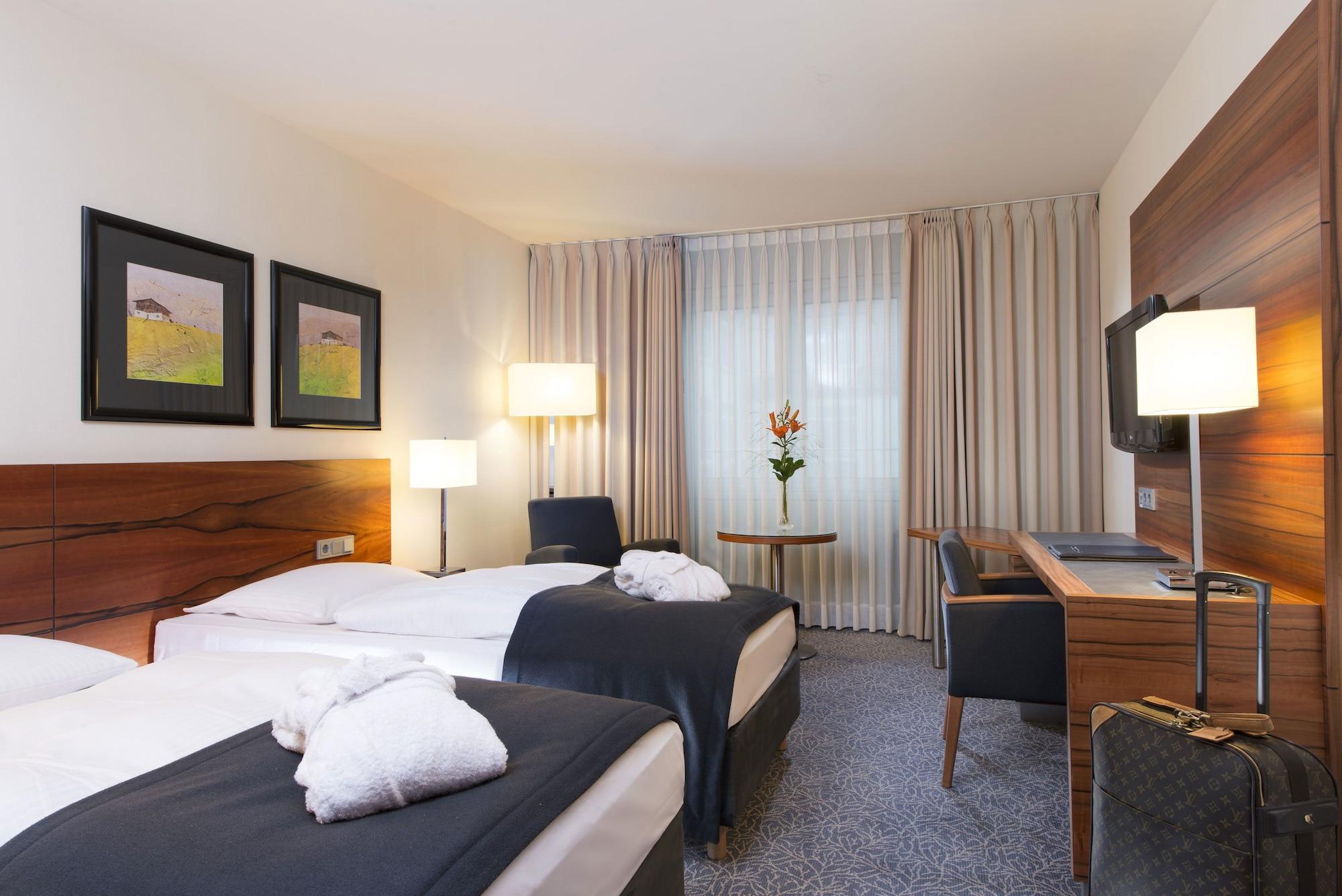 Maritim Hotel Muenchen Luaran gambar