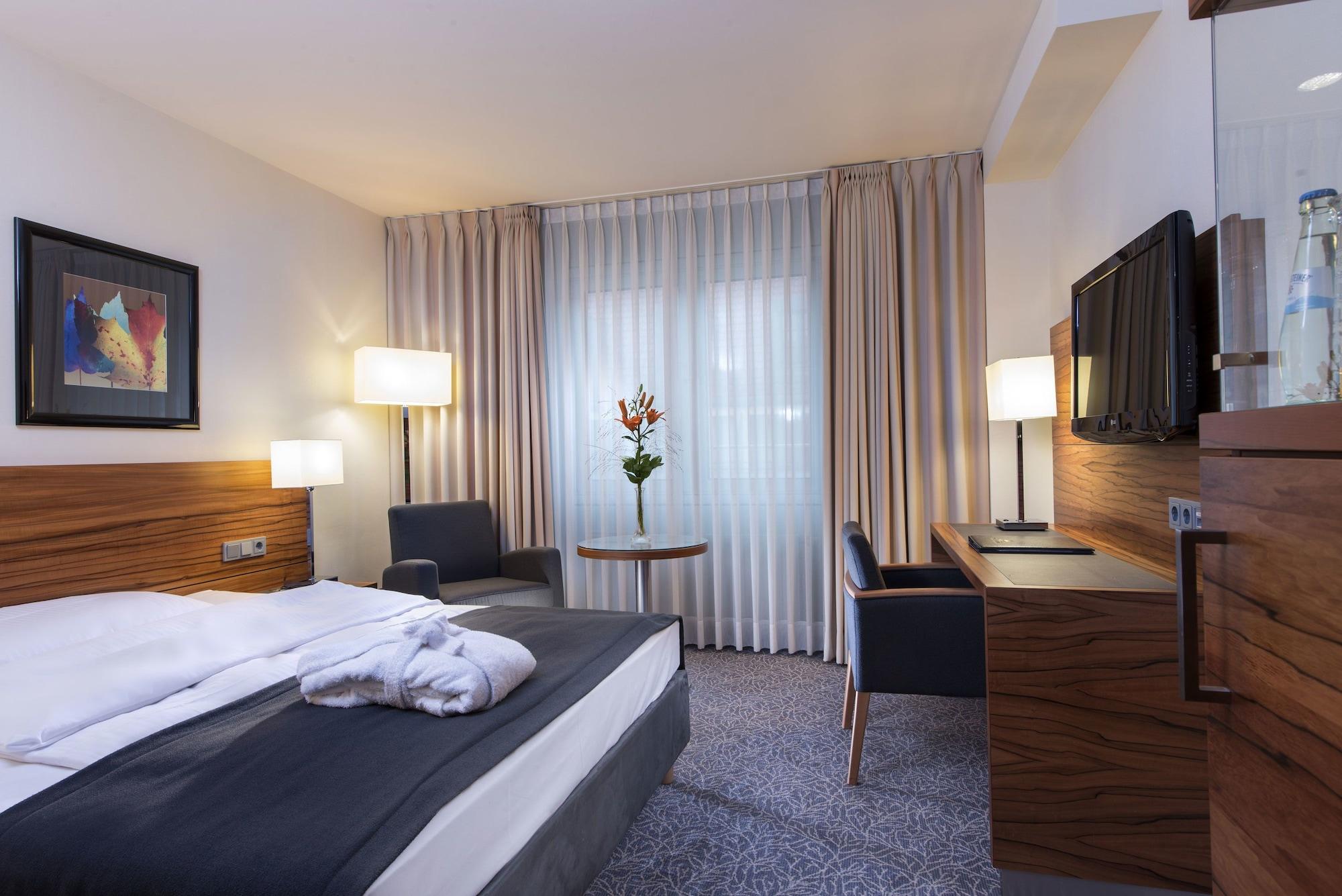 Maritim Hotel Muenchen Luaran gambar