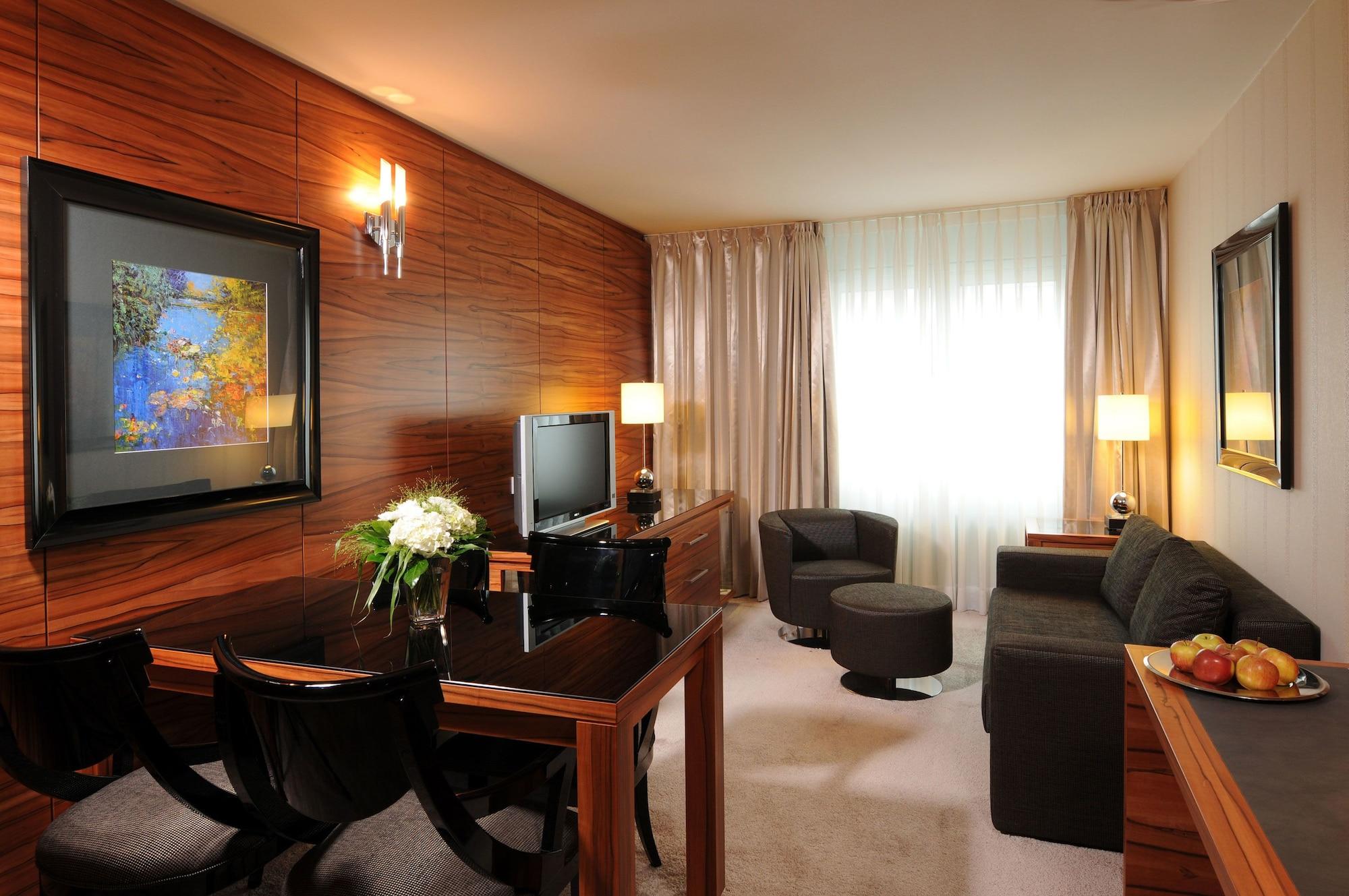 Maritim Hotel Muenchen Luaran gambar