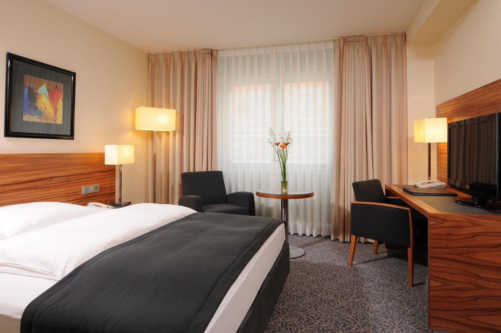 Maritim Hotel Muenchen Luaran gambar