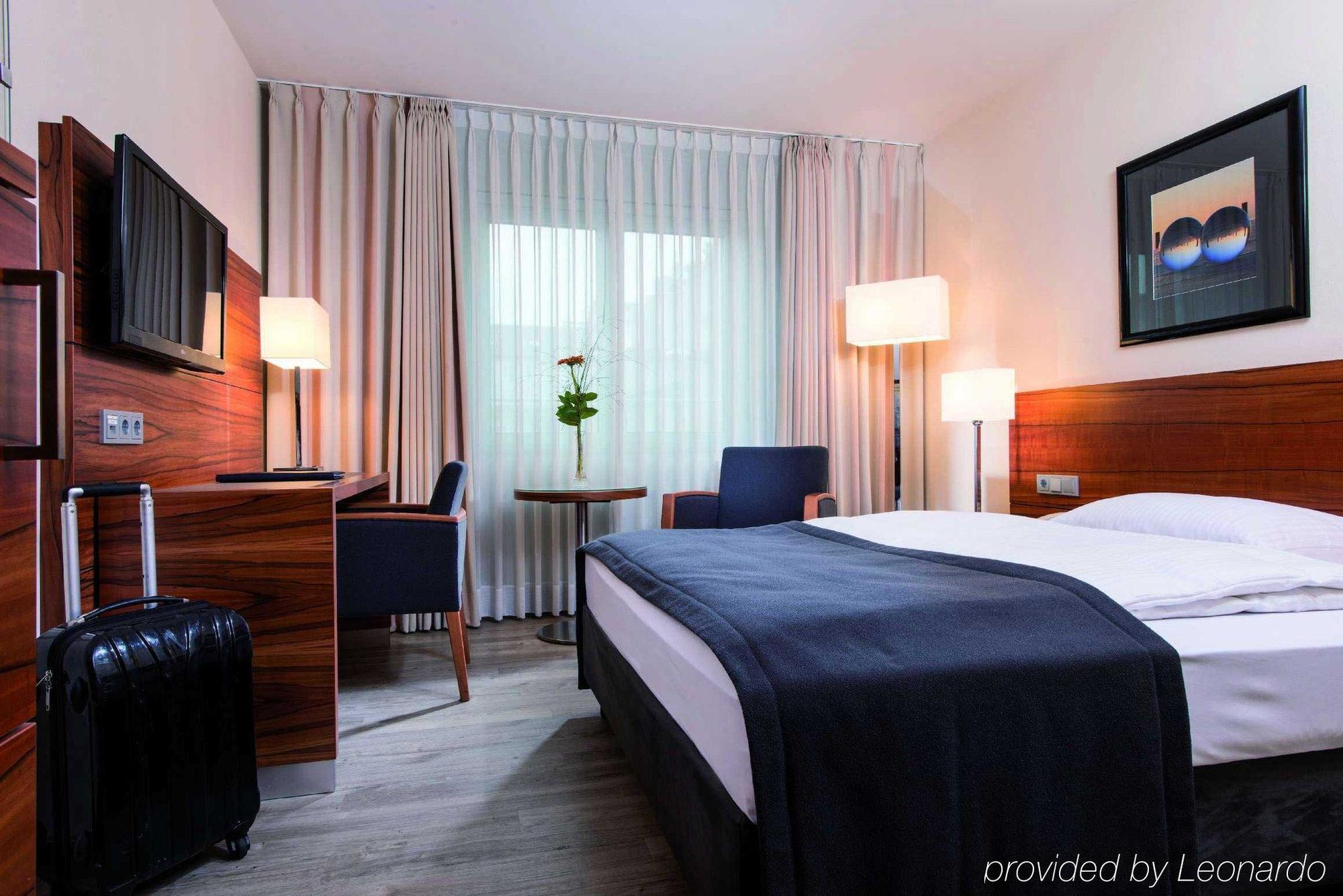 Maritim Hotel Muenchen Luaran gambar
