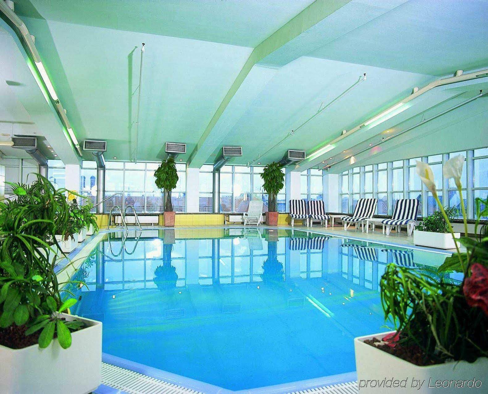 Maritim Hotel Muenchen Luaran gambar